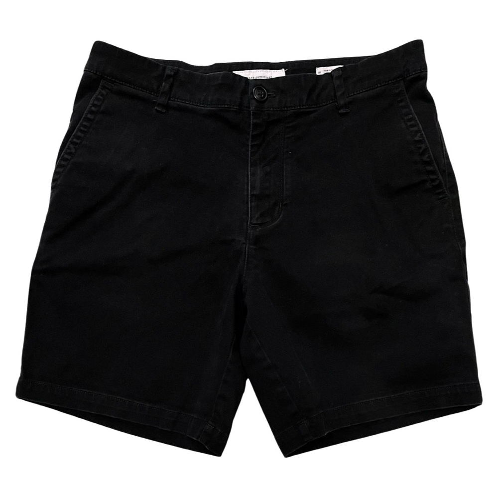 URBAN OUTFITTER CHINO SHORTS